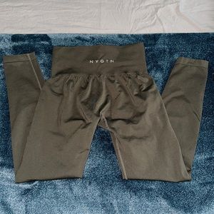 NVGTN leggings